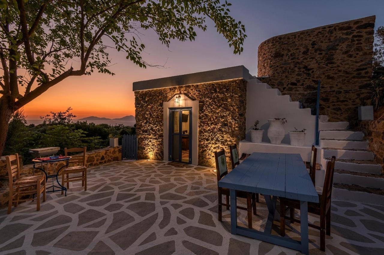 The Aegean Blue Country House Old Milos Lagoudi Zia 外观 照片