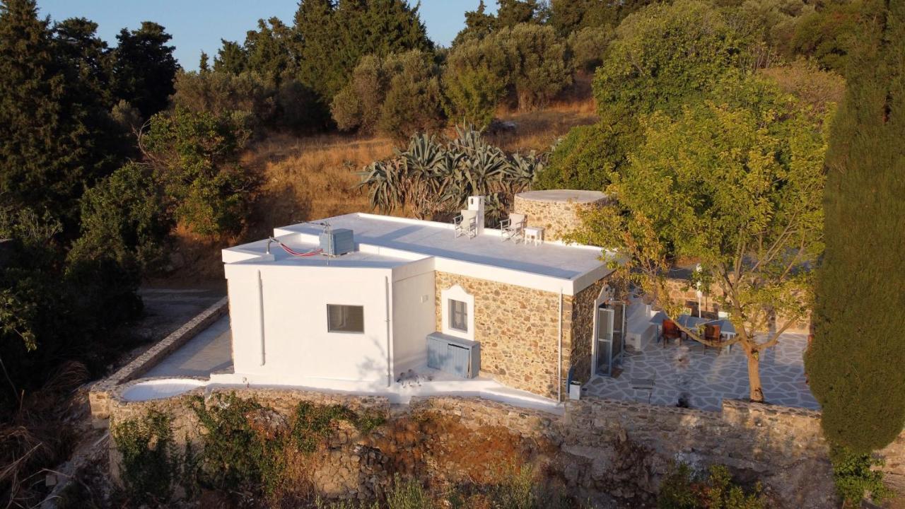 The Aegean Blue Country House Old Milos Lagoudi Zia 外观 照片