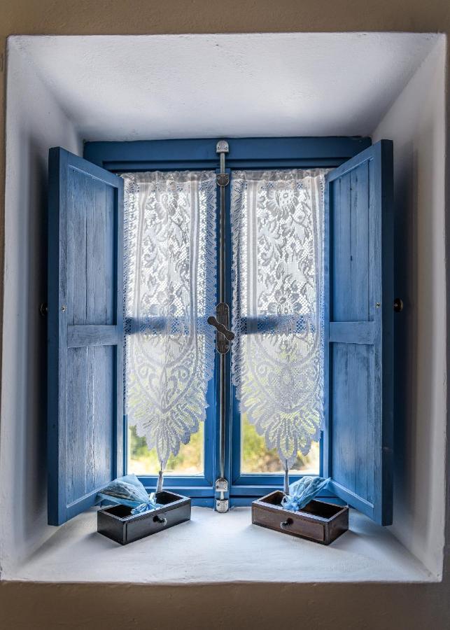 The Aegean Blue Country House Old Milos Lagoudi Zia 外观 照片