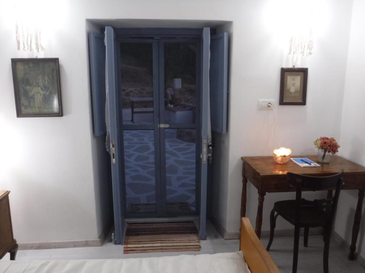 The Aegean Blue Country House Old Milos Lagoudi Zia 外观 照片